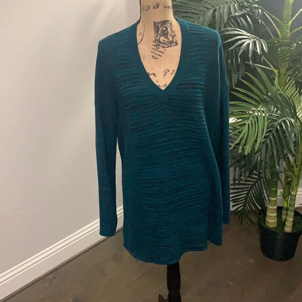Long sleeve sweater!